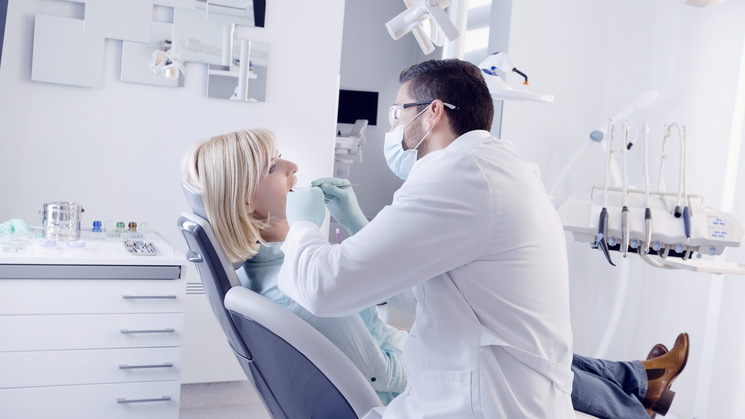 Dentist in Poplar Grove, IL